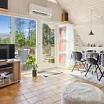 Efimija - 1-4km From The Sea By Interhome Feriehus