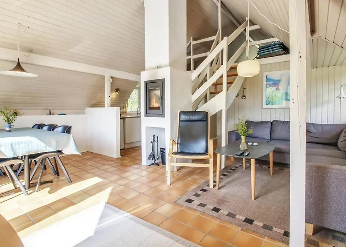 別荘 Efimija - 1-4km From The Sea By Interhome *